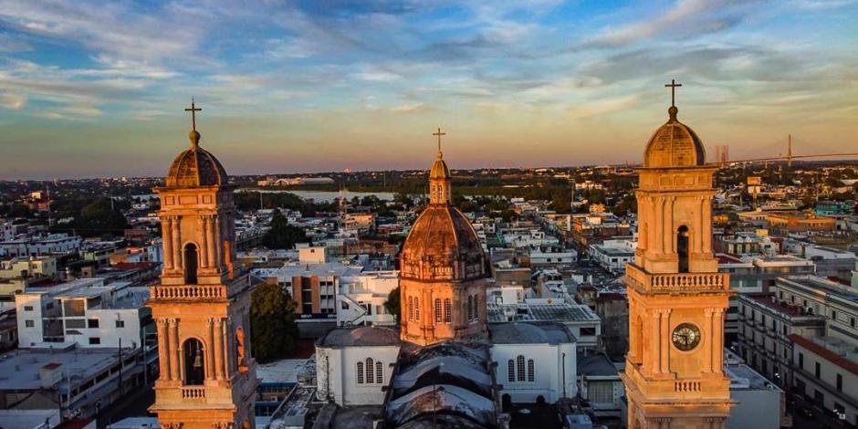 Catedral de la Inmaculada Concepción en el centro histórico de Tampico, Tamaulipas.