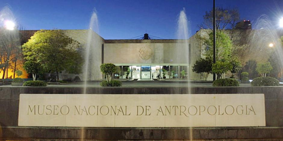 Fachada del Museo Nacional de Antropología.