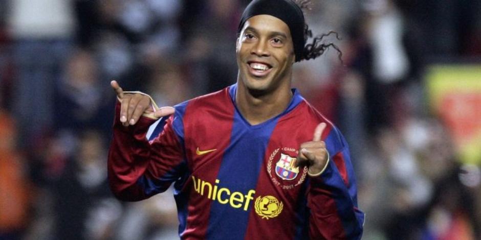 Uno de los nuevos integrantes del Salón de la Fama del Futbol Internacional, Ronaldinho.
