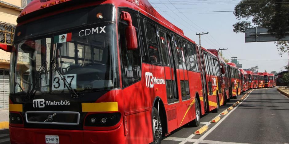 Las autoridades de la CDMX realizan nuevo esquema para que operadores de Metrobús cumplan el Reglamento de Tránsito
