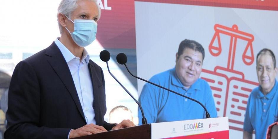 El gobernador mexiquense, ayer, en un evento de promoción de la reforma del trabajo, en Xonacatlán.