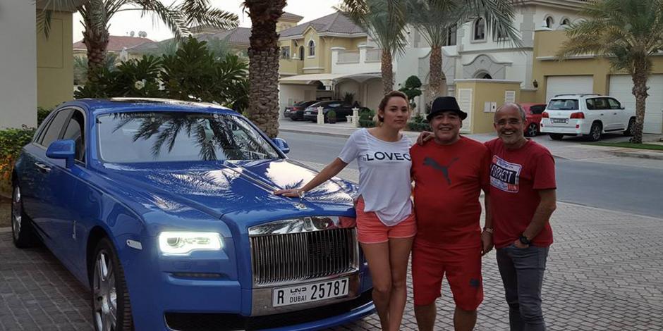 Diego Armando Maradona tuvo una obsesión con los autos, este Rolls Royce Ghost lo manejó durante su estancia en Emiratos Árabes.