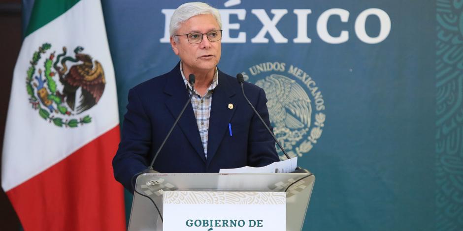 El gobernador de Baja California, Jaime Bonilla, durante la visita del presidente Andrés Manuel López Obrador.