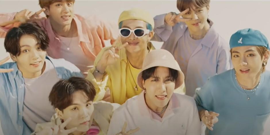 La banda de K-pop BTS prepara la subasta de sus atuendos del video musical de su exitoso sencillo "Dynamite".