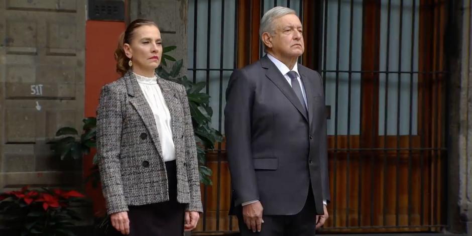 El presidente Andrés Manuel López Obrador y Beatriz Gutiérrez Müller.