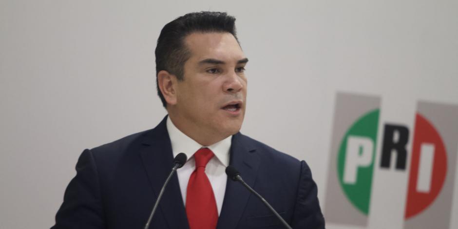 Alejandro Moreno lamentó que Morena "hoy ataque a la autoridad electoral que calificó la elección en 2018, y con la que ganaron la Presidencia de la República"..