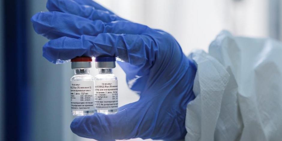 La vacuna fabricada por Pfizer BioNTech está autorizada por Canadá.