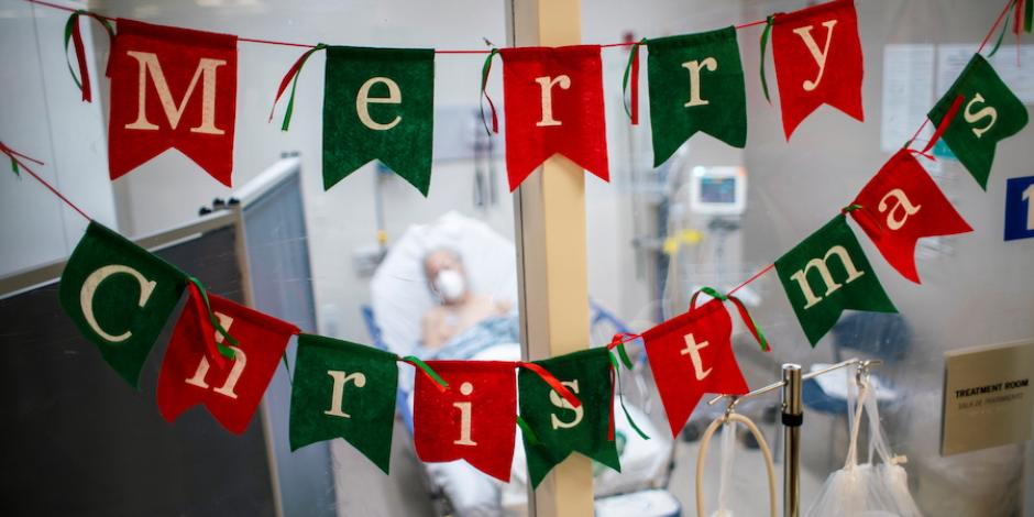 Un paciente yace en una sala de emergencias en un hospital de Nueva Jersey, ayer.