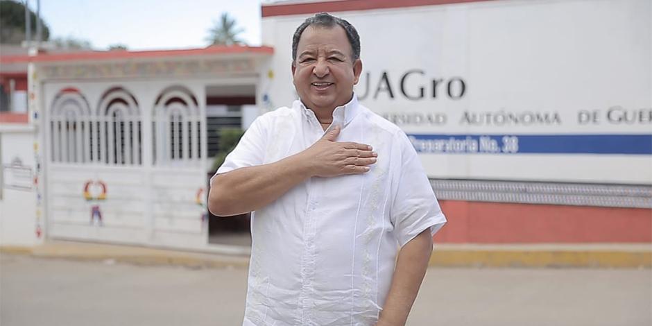 El precandidato de Morena a la gubernatura de Guerrero, Luis Walton Aburto.