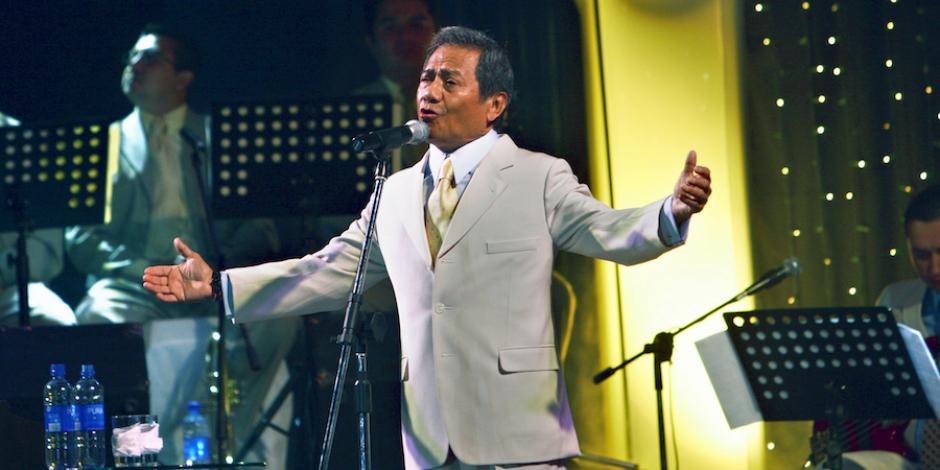 Armando Manzanero, durante un concierto que ofreció en 2006.