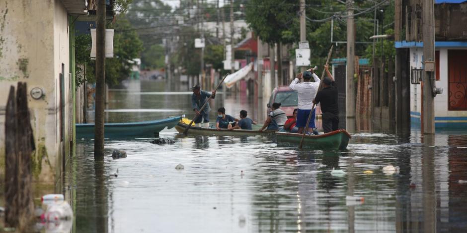 Habitantes de Villahermosa afectados por anegaciones, el pasado 19 de noviembre.