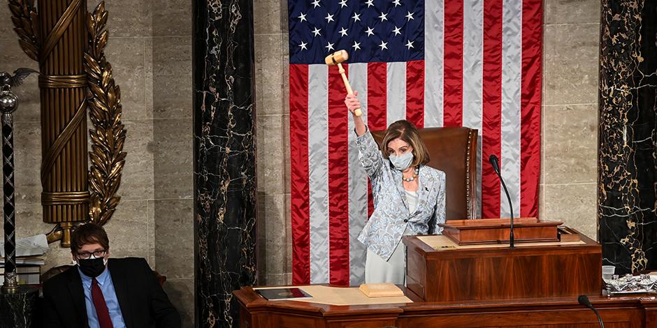 Nancy Pelosi, reelegida presidenta de la Cámara de Representantes.