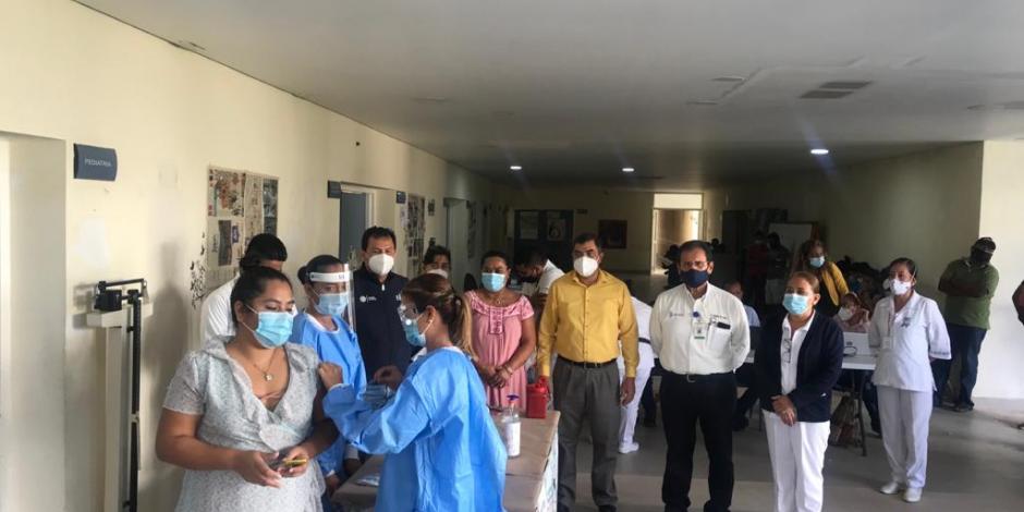 Sin contratiempos inicio vacunación antiCOVID en estado de Guerrero