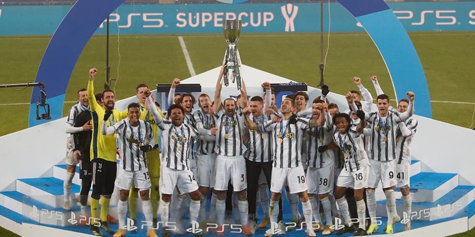 La Juventus se alzó con el título de la Supercopa de Italia tras derrotar al Napoli.