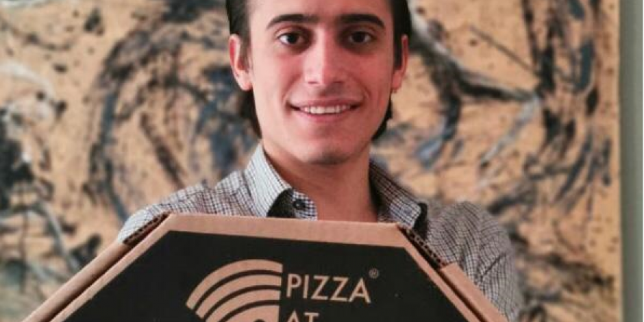 Egresado del Tec crea empresa de restaurantes virtuales con entregas nocturnas.