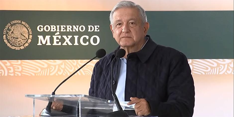 El presidente Andrés Manuel López Obrador, durante su discurso en Linares, Nuevo León.