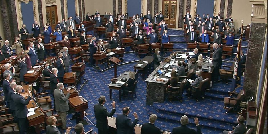 El proyecto de rescate económico se aprobó con 50 votos a favor y 49 en contra en el Senado de Estados Unidos.