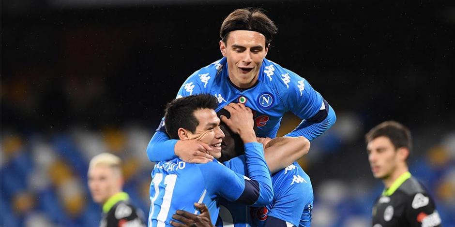 "Chucky" Lozano colaboró con el Napoli en la victoria de este domingo.