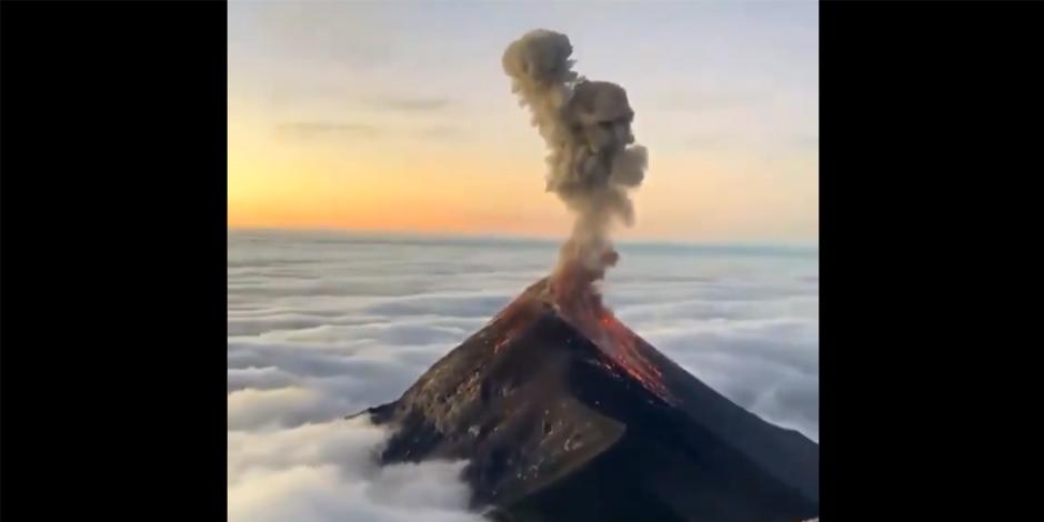 Las autoridades guatemaltecas declararon en erupción el volcán de Fuego este domingo.