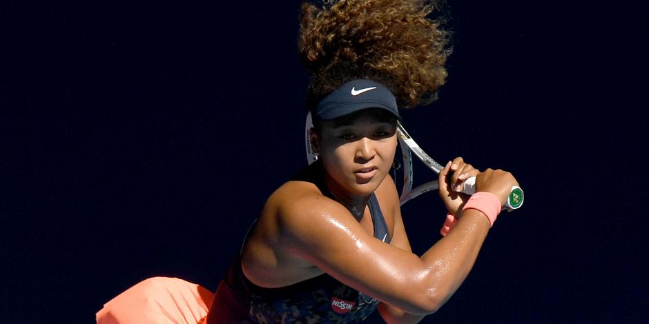 Naomi Osaka durante su partido de semifinales en Australia contra Serena Williams.
