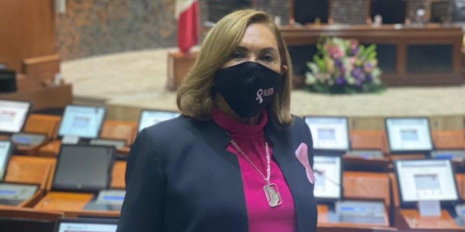 La diputada presidenta Mara Robles Villaseñor felicitó a las galardonadas y destacó que es importante conmemorar el 8 de marzo como día de lucha y protesta. .