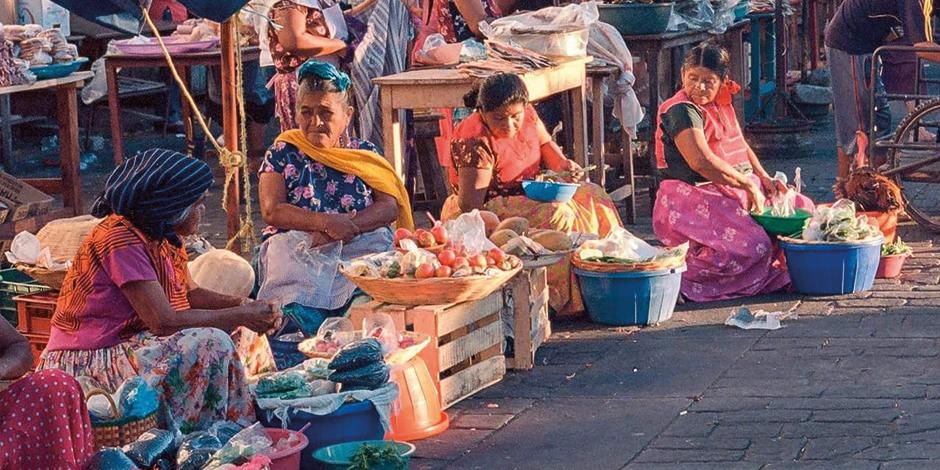 Foto ilustrativa de vendedoras en el mercado de Juchitán, Oaxaca
