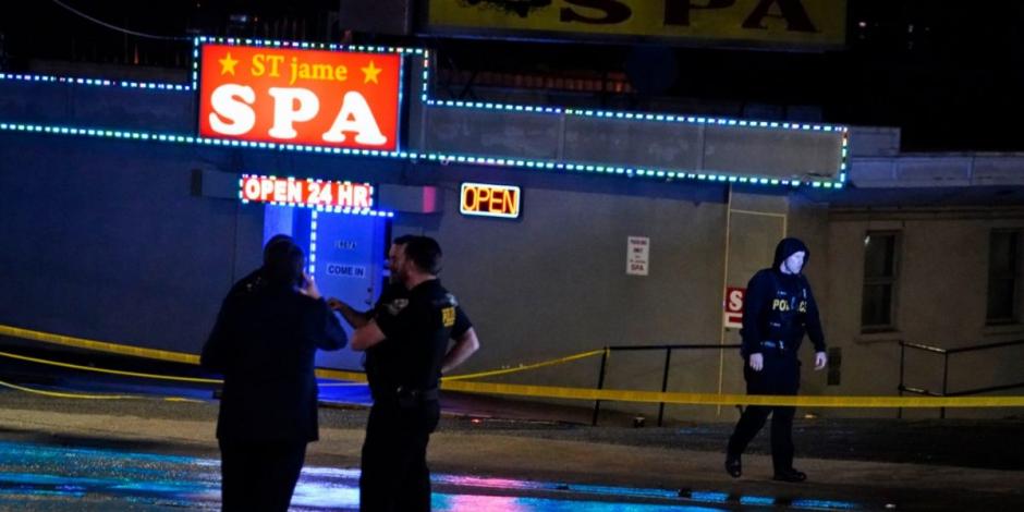 El jefe de policía de Atlanta, Rodney Bryant, informó que cuatro de las víctimas de los tiroteos en los spas eran mujeres.