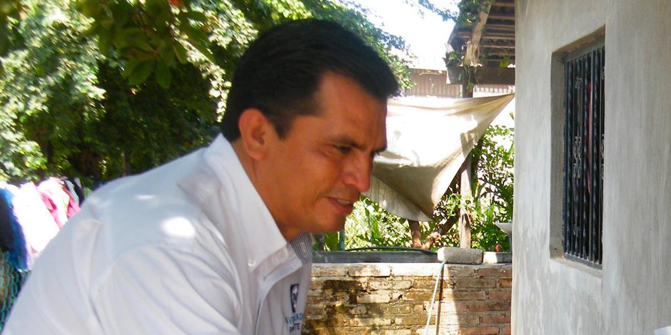 Javier Estrada, diputado de Michoacán por el PAN, dijo "yo me puedo gastar el dinero con quien yo quiera", ante cuestionamientos del auditor estatal por el uso de recursos públicos de legisladores locales.