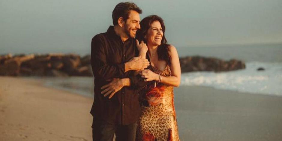 Alessandra Rosaldo publicó un divertido video en sus redes sociales festejando su aniversario a lado de Eugenio Derbez