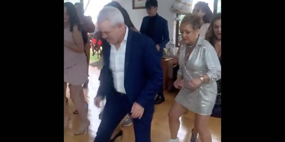 Javier Aguirre aparece en un video bailando Caballo Dorado.