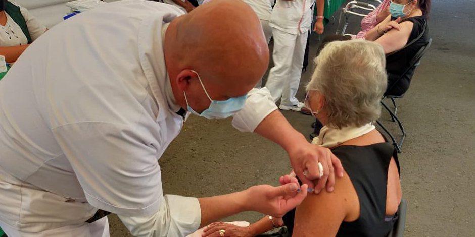 Olga Sánchez Cordero ya tiene completo el esquema de vacunación contra el nuevo coronavirus.