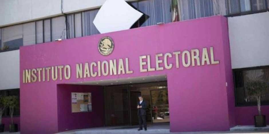 Retira INE registro a otros 11 candidatos