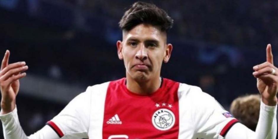 Edson Álvarez festeja un gol con el Ajax.