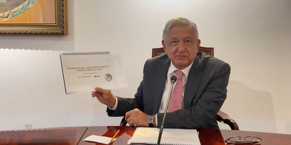El Presidente López Obrador en un videomensaje, hoy.