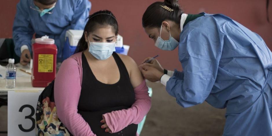 Este sábado 12 de junio y domingo 13 continua la vacunación contra COVID-19 para población de 40 a 49 años en cuatro alcaldías de la Ciudad de México.