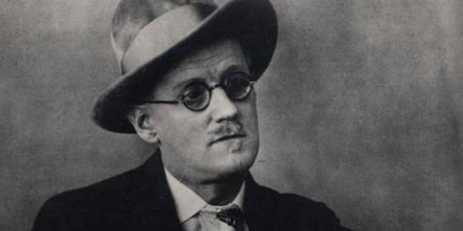 James Joyce en una foto de archivo