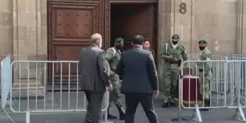 Carlos Slim a su llegada a Palacio Nacional.