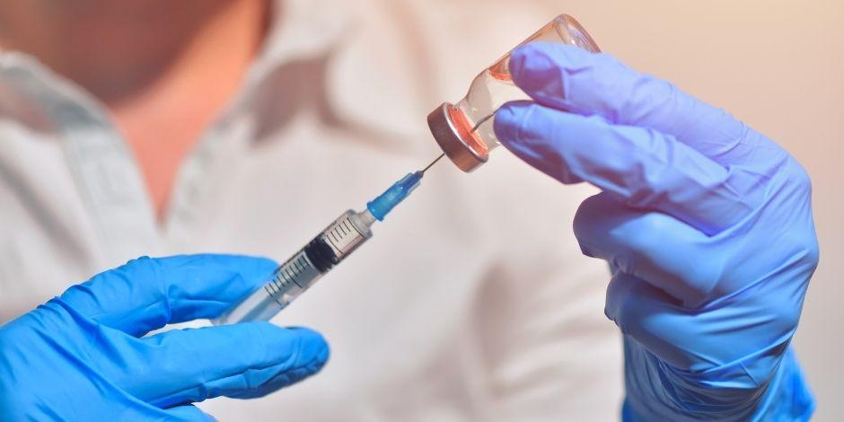 Morena devuelve otros 50 mdp para vacunas anticovid; sigue sin regresar los 800 mdp que prometió.