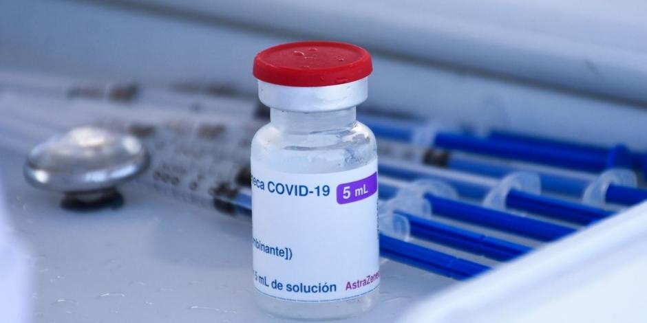 Vacuna contra COVID-19 de la farmacéutica AstraZeneca.