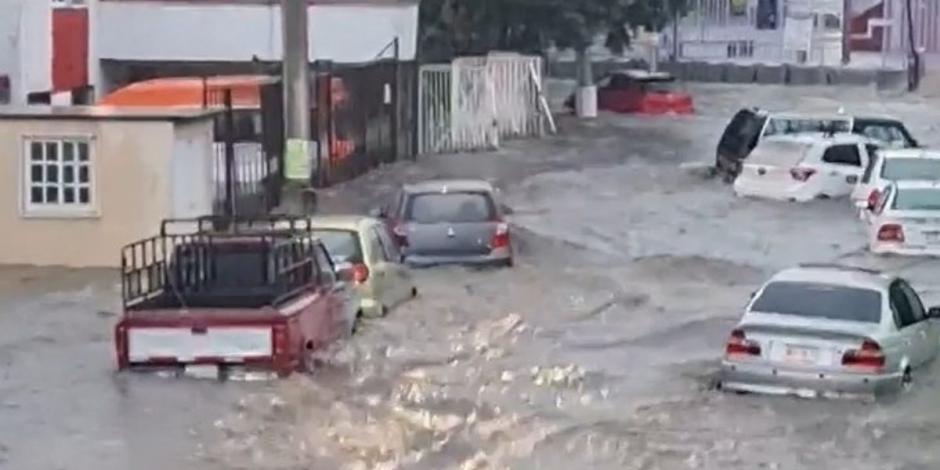 Las lluvias registradas el día de ayer en Atizapán provocaron inundaciones en varias zonas del municipio.