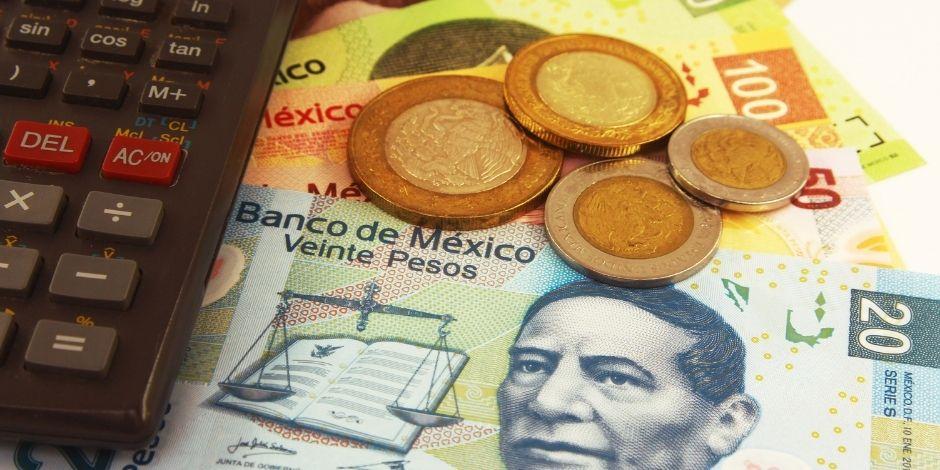 La economía mexicana está sorprendiendo por la fuerte recuperación que registrará este año, señaló director de Inversiones de Principal México, Juan Verón.