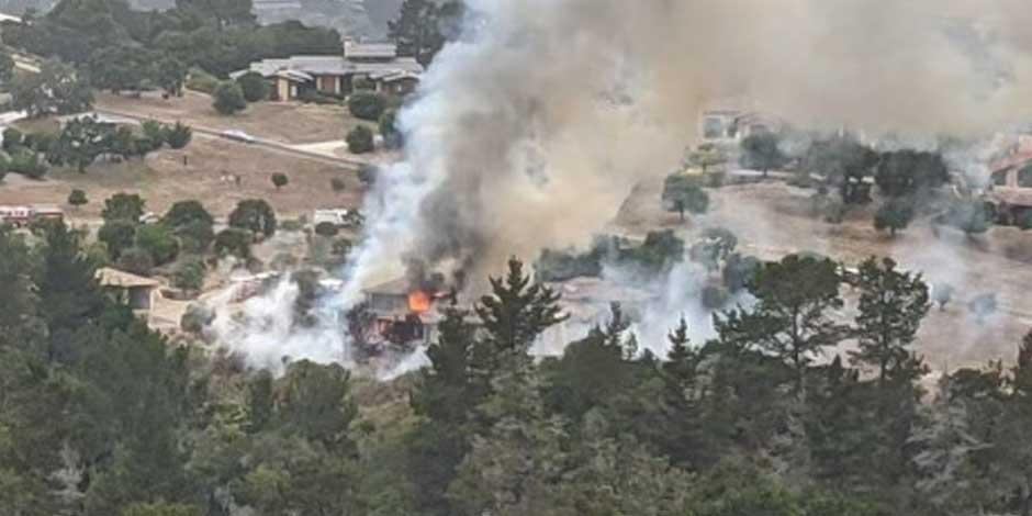 Impacto de avioneta contra una casa provoca incendio en San Francisco, California