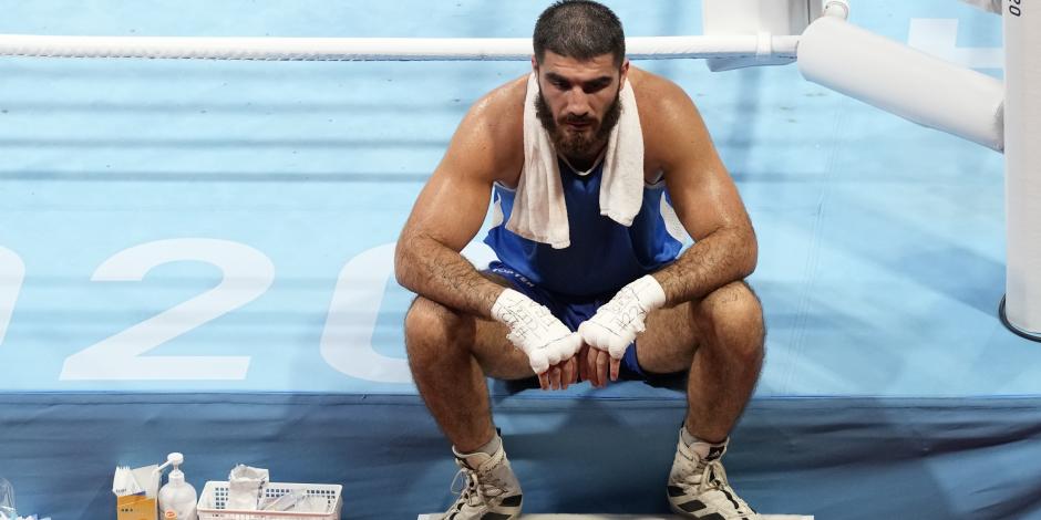 El boxeador francés Eliad Mourad en los Juegos Olímpicos de Tokio 2020