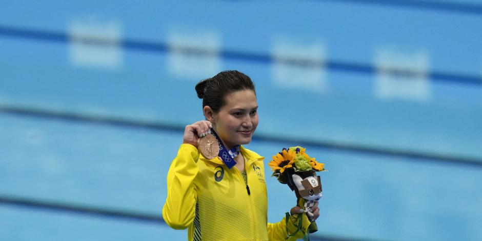 Melissa Wu sostiene su bronce ganado ayer en Japón.