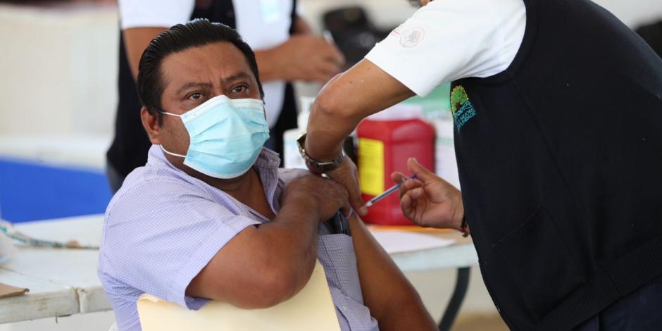 En México se vacuna contra el COVID desde diciembre pasado.