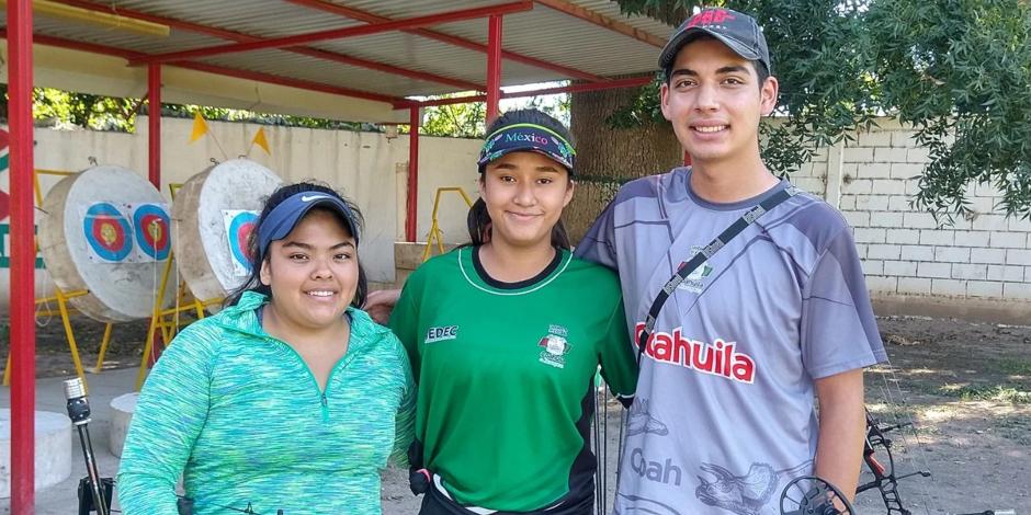 Los representantes de México en el Campeonato Mundial de Tiro con Arco.