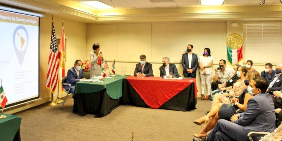 En el marco de la Agenda de Promoción de Quintana Roo en Orlando, el gobernador Carlos Joaquín presidió una reunión bilateral con más de 70 empresarios.
