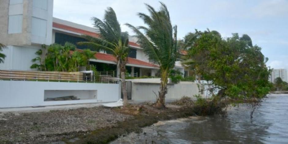 En Quintana Roo, esta madrugada, "Grace" tocó tierra como huracán categoría 1.
