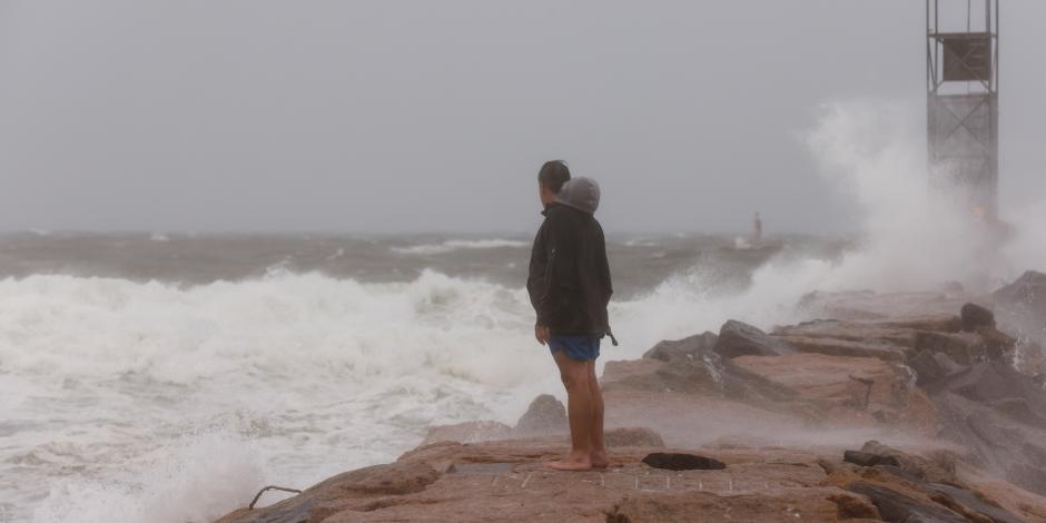 Biden declaró estado de emergencia en Nueva York y Connecticut por el paso del huracán "Henri".
