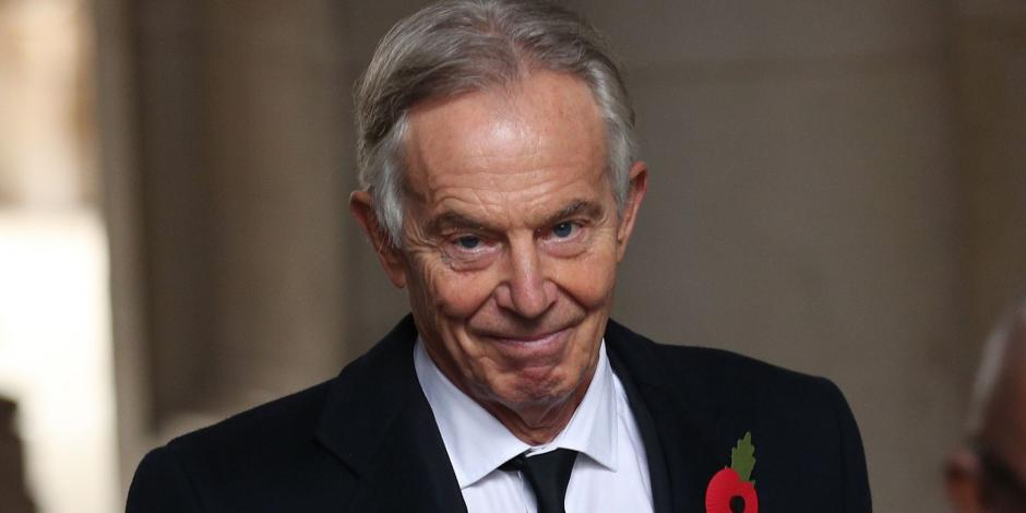 Para Tony Blair, la decisión de sacar las tropas de Estados Unidos de Afganistán fue "imbécil"